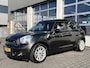 MINI Countryman 1.6 Cooper S Airco Cruise controle Trekhaak 1000kg trekgewicht Stuurwielbediening Telefoonverbinding Stoelverwarming Lichtmetalenvelgen Afneembare trekhaak