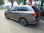 Mitsubishi Outlander 2.0 PHEV instyle+ | 4WD | AUTOMAAT | 203 PK | DEALER ONDERHOUDEN | TREKHAAK | 1.500 KG TREKGEWICHT |