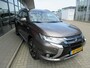 Mitsubishi Outlander 2.0 PHEV instyle+ | 4WD | AUTOMAAT | 203 PK | DEALER ONDERHOUDEN | TREKHAAK | 1.500 KG TREKGEWICHT |