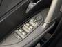 Peugeot e-2008 EV GT Avantage 54 kWh Navigatie / 360 Camera / Lage km stand