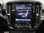 Volvo XC40 P8 408pk AWD Pure Electric R-Design 90% SoH [ WARMTEPOMP+TREKHAAK+PANO+19 INCH+CARPLAY ]