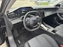 Peugeot e-308 Allure EV 54 kWh l Camera achter | Draadloze Apple Carplay/Android Auto | Stoelverwarming