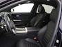 Mercedes-Benz C-klasse 300 e AMG Line / Achteruitrijcamera / Stoelverwarming / Panaroma-dak / Trekhaak / Sfeerverlichting /