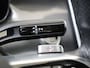 Mercedes-Benz C-klasse 300 e AMG Line / Achteruitrijcamera / Stoelverwarming / Panaroma-dak / Trekhaak / Sfeerverlichting /