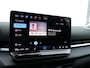 Volkswagen T-Roc Style First Edition 1.5 eTSI 85 kW / 116 PK SUV 7 | Trekhaak | Zwart dak | Navigatie | Camera | Keyless | LED Plus |