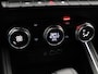 Renault Clio E-Tech Full Hybrid 145pk techno | Achteruitrijcamera | Climate Control | Lichtmetalen velgen | Navigatie met Apple Carplay en Android Auto |