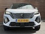 Peugeot e-2008 EV GT Avantage 54 kWh 360 camera / Navigatie / Lage km stand
