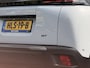 Peugeot e-2008 EV GT Avantage 54 kWh 360 camera / Navigatie / Lage km stand
