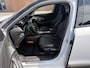 Peugeot e-2008 EV GT Avantage 54 kWh 360 camera / Navigatie / Lage km stand