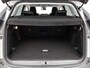 Peugeot 3008 SUV Allure 130pk Automaat | Navigatie | Achteruitrijcamera | Climate Control | Cruise Control | Parkeersensoren v+a | Keyless | Dodehoeksensor | Draadloze telefoonlader | Elektrisch inklapbare spiegels | Armsteun | Apple Carplay / Android Auto | Bluetooth | Donker getint glas | 18" lichtmetalen velgen |