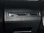 Peugeot 3008 SUV Allure 130pk Automaat | Navigatie | Achteruitrijcamera | Climate Control | Cruise Control | Parkeersensoren v+a | Keyless | Dodehoeksensor | Draadloze telefoonlader | Elektrisch inklapbare spiegels | Armsteun | Apple Carplay / Android Auto | Bluetooth | Donker getint glas | 18" lichtmetalen velgen |