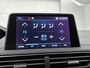 Peugeot 3008 SUV Allure 130pk Automaat | Navigatie | Achteruitrijcamera | Climate Control | Cruise Control | Parkeersensoren v+a | Keyless | Dodehoeksensor | Draadloze telefoonlader | Elektrisch inklapbare spiegels | Armsteun | Apple Carplay / Android Auto | Bluetooth | Donker getint glas | 18" lichtmetalen velgen |