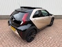 Toyota Aygo X 1.0 VVT-i MT Pulse, Air, Cabrio, CarPlay, Camera, Navi, Keyless, 18'', Two-tone, Fabrieksgarantie