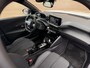 Peugeot e-2008 EV GT Avantage 54 kWh 360 camera / navigatie / lage km stand