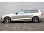 Volvo V60 2.0 T6 Plug-in hybrid AWD Plus Dark | Nappa leder / Open Grid Textiel Bekleding Met Contourstoelen | 19' 5-Triplespaaks Glossy Black Diamond Cut | Harman/Kardon audio installatie|  Verwarmbare Voor + Achterstoelen | Stuurwielverwarming | Panoramadak | Head-up Display | Visual Park Assist |