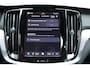 Volvo V60 2.0 T6 Plug-in hybrid AWD Plus Dark | Nappa leder / Open Grid Textiel Bekleding Met Contourstoelen | 19' 5-Triplespaaks Glossy Black Diamond Cut | Harman/Kardon audio installatie|  Verwarmbare Voor + Achterstoelen | Stuurwielverwarming | Panoramadak | Head-up Display | Visual Park Assist |