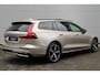 Volvo V60 2.0 T6 Plug-in hybrid AWD Plus Dark | Nappa leder / Open Grid Textiel Bekleding Met Contourstoelen | 19' 5-Triplespaaks Glossy Black Diamond Cut | Harman/Kardon audio installatie|  Verwarmbare Voor + Achterstoelen | Stuurwielverwarming | Panoramadak | Head-up Display | Visual Park Assist |