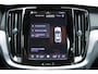 Volvo V60 2.0 T6 Plug-in hybrid AWD Plus Dark | Nappa leder / Open Grid Textiel Bekleding Met Contourstoelen | 19' 5-Triplespaaks Glossy Black Diamond Cut | Harman/Kardon audio installatie|  Verwarmbare Voor + Achterstoelen | Stuurwielverwarming | Panoramadak | Head-up Display | Visual Park Assist |