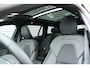 Volvo V60 2.0 T6 Plug-in hybrid AWD Plus Dark | Nappa leder / Open Grid Textiel Bekleding Met Contourstoelen | 19' 5-Triplespaaks Glossy Black Diamond Cut | Harman/Kardon audio installatie|  Verwarmbare Voor + Achterstoelen | Stuurwielverwarming | Panoramadak | Head-up Display | Visual Park Assist |