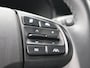 Hyundai i10 1.0 Comfort "Edition" / Apple CarPlay & Android Auto / 14" LMV / Cruise Control / i10 Edition Striping / NL Auto / Dealer onderhouden / 1ste Eigenaar / Airco / Lichtsensor / Fabrieksgarantie tot 25-10-2029 /