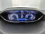 Peugeot 5008 SUV Allure 130pk Automaat | 7 Zitplaatsen | Navigatie | Achteruitrijcamera | Handsfree Achterklep | Climate Control | Parkeersensoren v+a | Cruise Control | Keyless | Armsteun | Draadloze telefoonlader | Apple Carplay / Android Auto | Bluetooth | DAB+ radio | Donker getint glas | 19" lichtmetalen velgen |