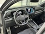 Volkswagen T-Roc 1.5 eTsi R-Line First Edition | IQ light | Pano | Trekhaak |