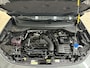 Volkswagen T-Roc 1.5 eTsi R-Line First Edition | IQ light | Pano | Trekhaak |