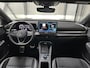 Volkswagen T-Roc 1.5 eTsi R-Line First Edition | IQ light | Pano | Trekhaak |
