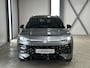 Volkswagen T-Roc 1.5 eTsi R-Line First Edition | IQ light | Pano | Trekhaak |