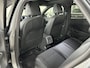 Volkswagen T-Roc 1.5 eTsi R-Line First Edition | IQ light | Pano | Trekhaak |