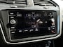 Volkswagen Tiguan 1.5 TSI 130pk Comfortline | Trekhaak | Adaptive Cruise | Navigatie