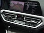 BMW 3-Serie 330e High Executive / M-Sport / pano / Laser / 19"