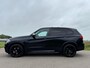 BMW X5 M50D Automaat / Grijs Kenteken / Leder / Panoramadak / 21" Velgen / Camera / Trekhaak / Navi / Clima / PDC / Cruise / LED /