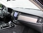 Volvo V90 2.0 T8 Plug-in hybrid AWD Ultra Dark Automaat / Panoramadak / Bowers & Wilkens audio / Trekhaak / Head-up Display / 360* camera