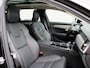Volvo V90 2.0 T8 Plug-in hybrid AWD Ultra Dark Automaat / Panoramadak / Bowers & Wilkens audio / Trekhaak / Head-up Display / 360* camera