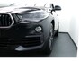 BMW X2 sDrive18i High Executive. Navi, Clima, StoelVerw, 18"LMV, Haak 1700kg