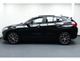 BMW X2 sDrive18i High Executive. Navi, Clima, StoelVerw, 18"LMV, Haak 1700kg
