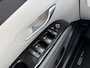 Hyundai Tucson 1.6 T-GDI PHEV Premium Sky 4WD / Trekhaak ( 1350 kg ) / Achterbank verwarmd / Stoel verkoeling en verwarming voor / Elektrisch glazen panorama-dak /