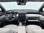 Hyundai Tucson 1.6 T-GDI PHEV Premium Sky 4WD / Trekhaak ( 1350 kg ) / Achterbank verwarmd / Stoel verkoeling en verwarming voor / Elektrisch glazen panorama-dak /