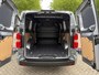 Citroën Jumpy L3 2.0 BlueHDI 180pk EAT8 AUTOMAAT | 2-zits | Passagiersstoel met armsteun | NAVI | Multimedia | Apple Carplay | Achteruitrijcamera | Parkeersensoren achter | Digitale cockpit | Stuurwielbediening | Exterieur Pakket | Mistlampen | Elektrisch inklapbare spiegels | Automatische verlichting | Bestuurdersstoel comfort