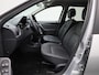 Dacia Duster 1.2 TCe 4x2 Blackshadow | Trekhaak | Lederen Bekleding | PDC Achter | Full-Map Navigatie | Privacy Glass | Cruise Control & Snelheidsbegrenzer | Airconditioning | 16" LMV | Orig. NL