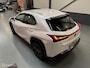 Lexus UX 250h AWD Executive Line Dealer-Auto