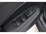 Lexus LBX 2WD | Dodehoek detectie | Stoel-/stuurverwarming | Parkeersensoren voor/achter | Camera | Apple Carplay / Android Auto | Adaptive Cruise | Clima | Full LED | 17 inch