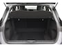 Lexus LBX 2WD | Dodehoek detectie | Stoel-/stuurverwarming | Parkeersensoren voor/achter | Camera | Apple Carplay / Android Auto | Adaptive Cruise | Clima | Full LED | 17 inch