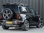 Land Rover Defender 110 2.0 P400e 110 SE | NL-Auto | Panoramadak | 1e Eigenaar | Led | Trekhaak | Keyless entree | 360 camera | Meridian surround | Ambiance interieur |