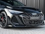 Audi A6 Avant 3.0 TFSI 368PK Quattro S-Edition Panoramadak | Luchtvering | Head-up display | 6-cilinder | Stoelgeheugen | 4-Wiel besturing | Tech Pro | Adaptive cruise control | B&O audio | S-stoelen | Ambiance verlichting | Carbon inleg | Styling kit | 4-Zone climate
