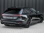 Audi A6 Avant 3.0 TFSI 368PK Quattro S-Edition Panoramadak | Luchtvering | Head-up display | 6-cilinder | Stoelgeheugen | 4-Wiel besturing | Tech Pro | Adaptive cruise control | B&O audio | S-stoelen | Ambiance verlichting | Carbon inleg | Styling kit | 4-Zone climate