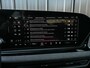 Audi A6 Avant 3.0 TFSI 368PK Quattro S-Edition Panoramadak | Luchtvering | Head-up display | 6-cilinder | Stoelgeheugen | 4-Wiel besturing | Tech Pro | Adaptive cruise control | B&O audio | S-stoelen | Ambiance verlichting | Carbon inleg | Styling kit | 4-Zone climate
