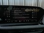 Audi A6 Avant 3.0 TFSI 368PK Quattro S-Edition Panoramadak | Luchtvering | Head-up display | 6-cilinder | Stoelgeheugen | 4-Wiel besturing | Tech Pro | Adaptive cruise control | B&O audio | S-stoelen | Ambiance verlichting | Carbon inleg | Styling kit | 4-Zone climate