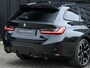 BMW 3-Serie Touring 330e xDrive | Accu 19,5kWh | Trekhaak | Panorama dak | Active Cruise | Camera | Ambiance interieur